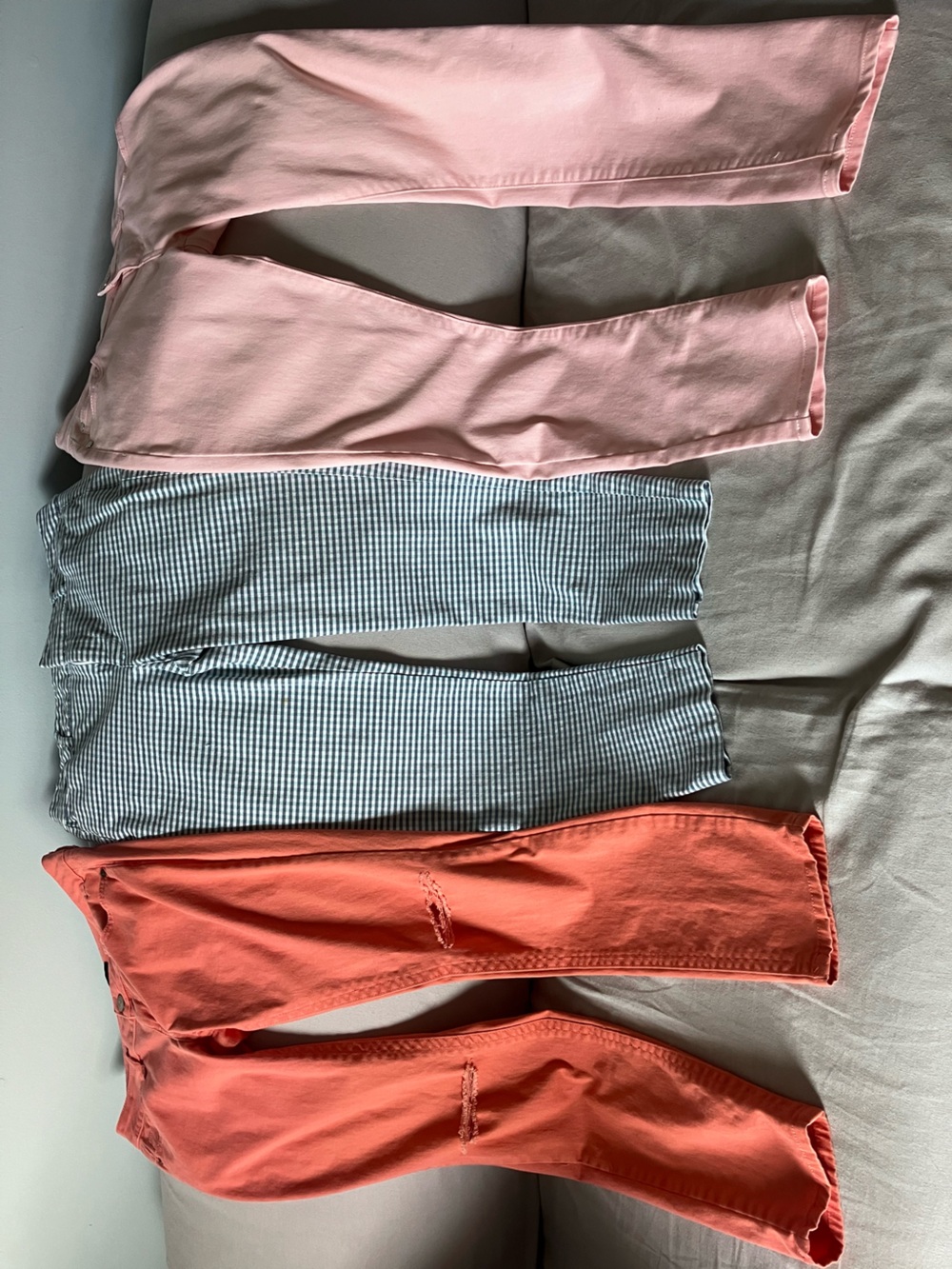 Bundle of 3 Pairs of Jeans